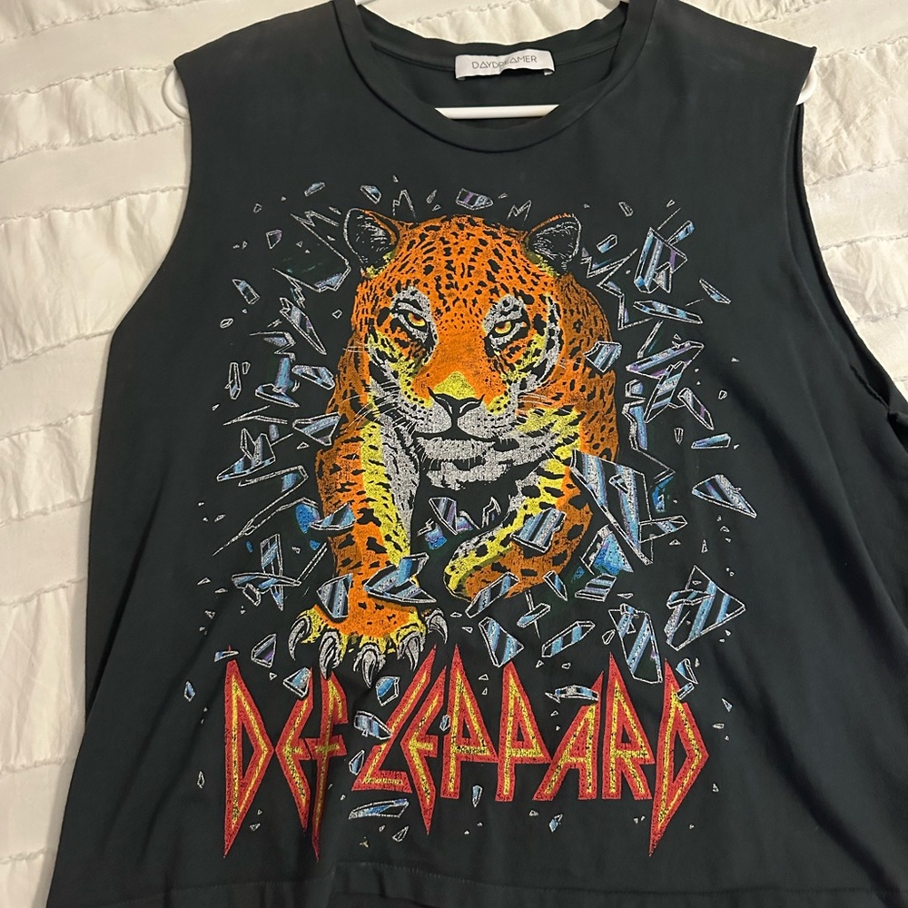 Daydreamer Black Muscle Tee Def Leppard Graphic